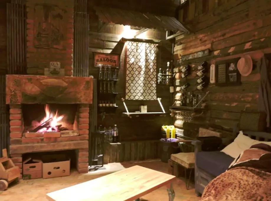 Rancho Pitorreal Guest House Huichigomachi Bagian luar foto