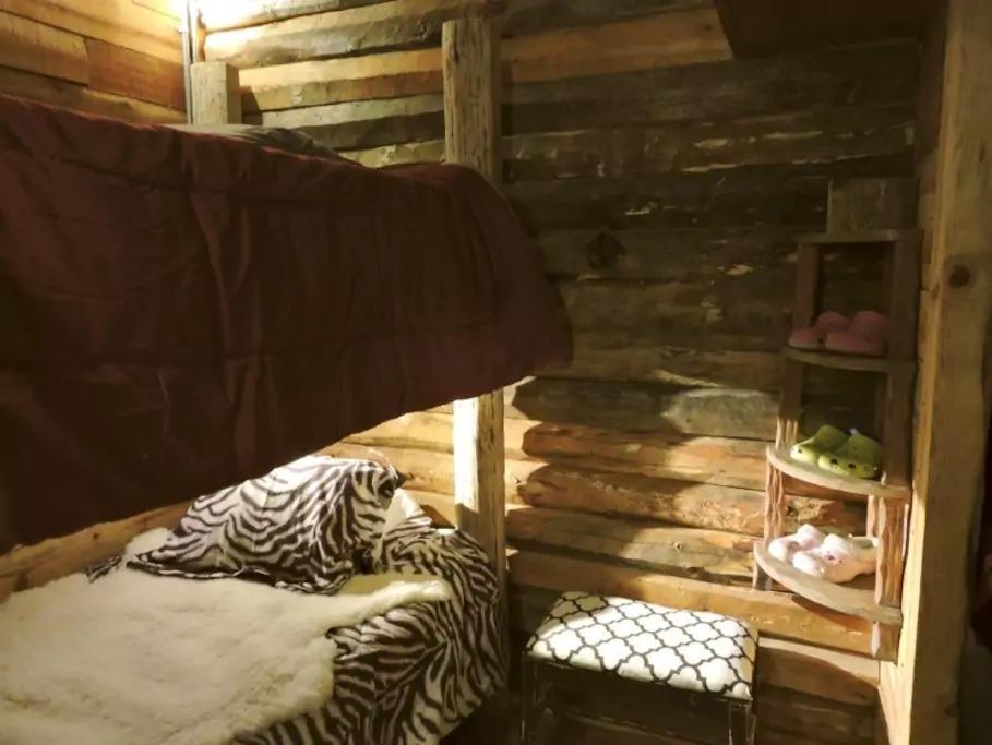 Rancho Pitorreal Guest House Huichigomachi Bagian luar foto